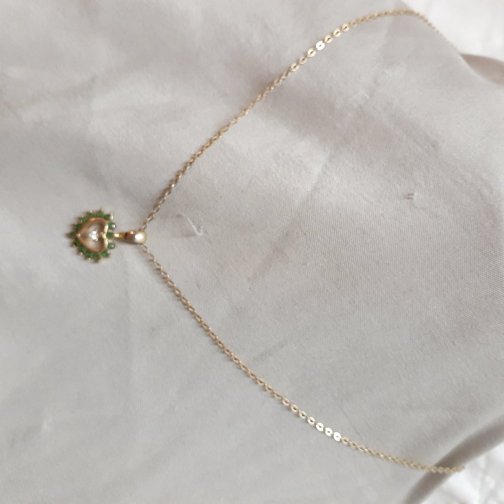 Necklace Ensemble - Picture 4 of 4